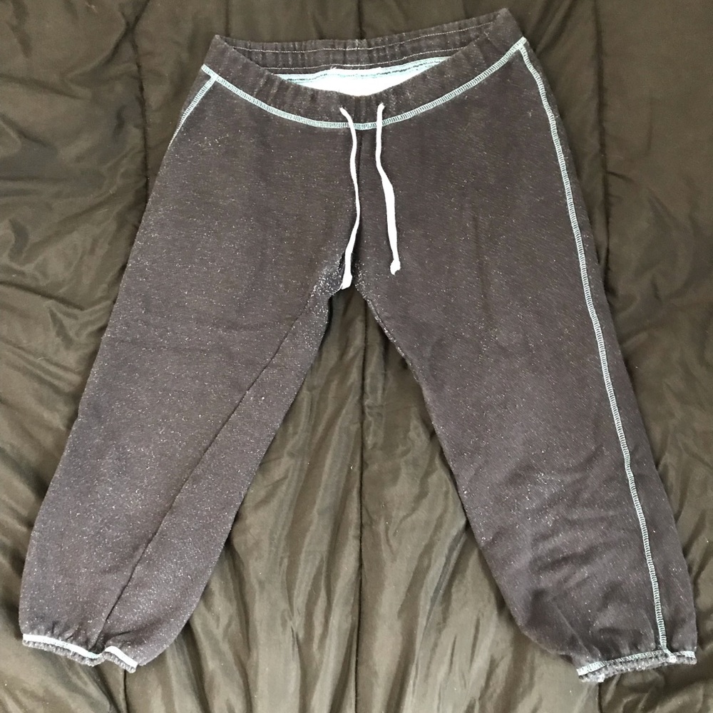 capri joggers with drawstring